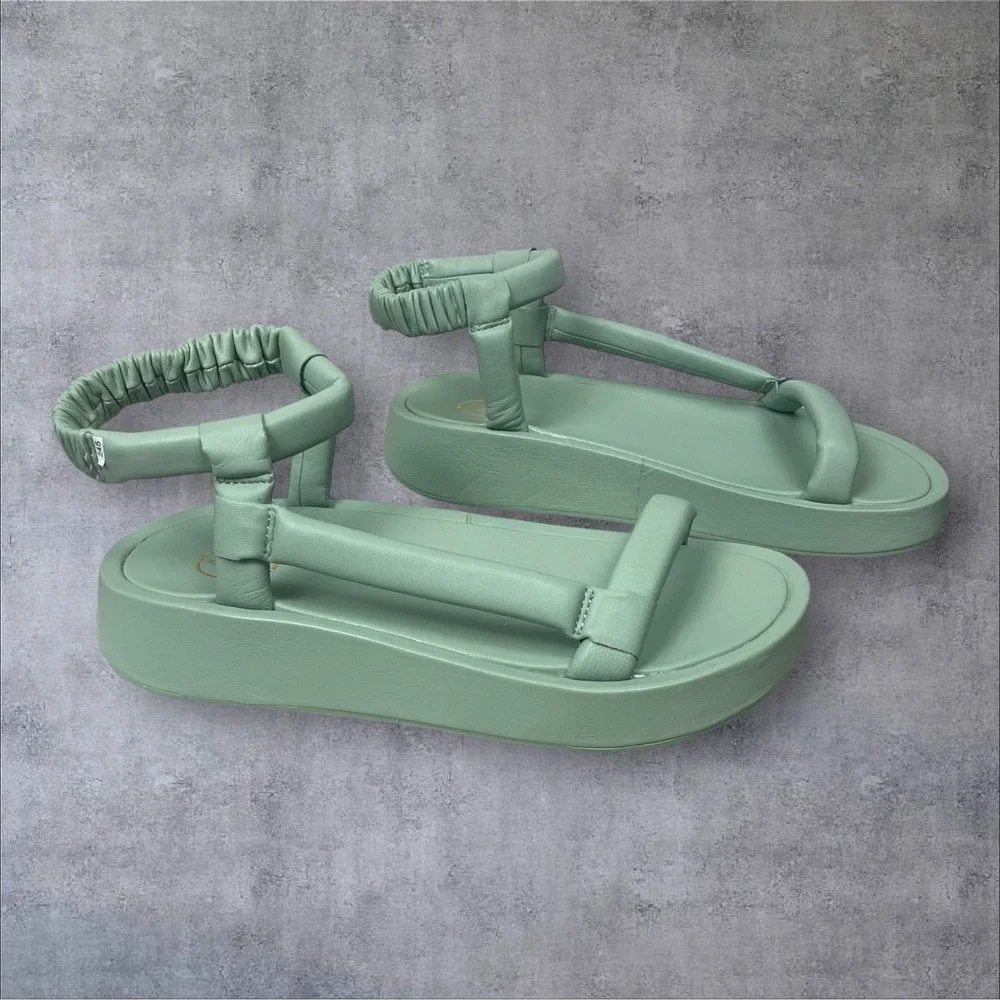 ASH Victoria Green Napa Leather Platform Strappy Sandals Womens 39 Slip On